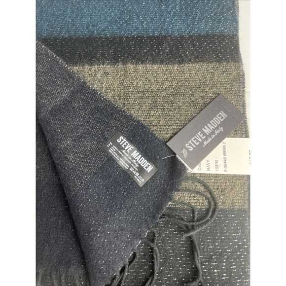 Steve Madden Muffler Scarf Lurex Striped Navy Black Shimmer Fringe Italy NWT - Picture 4 of 5